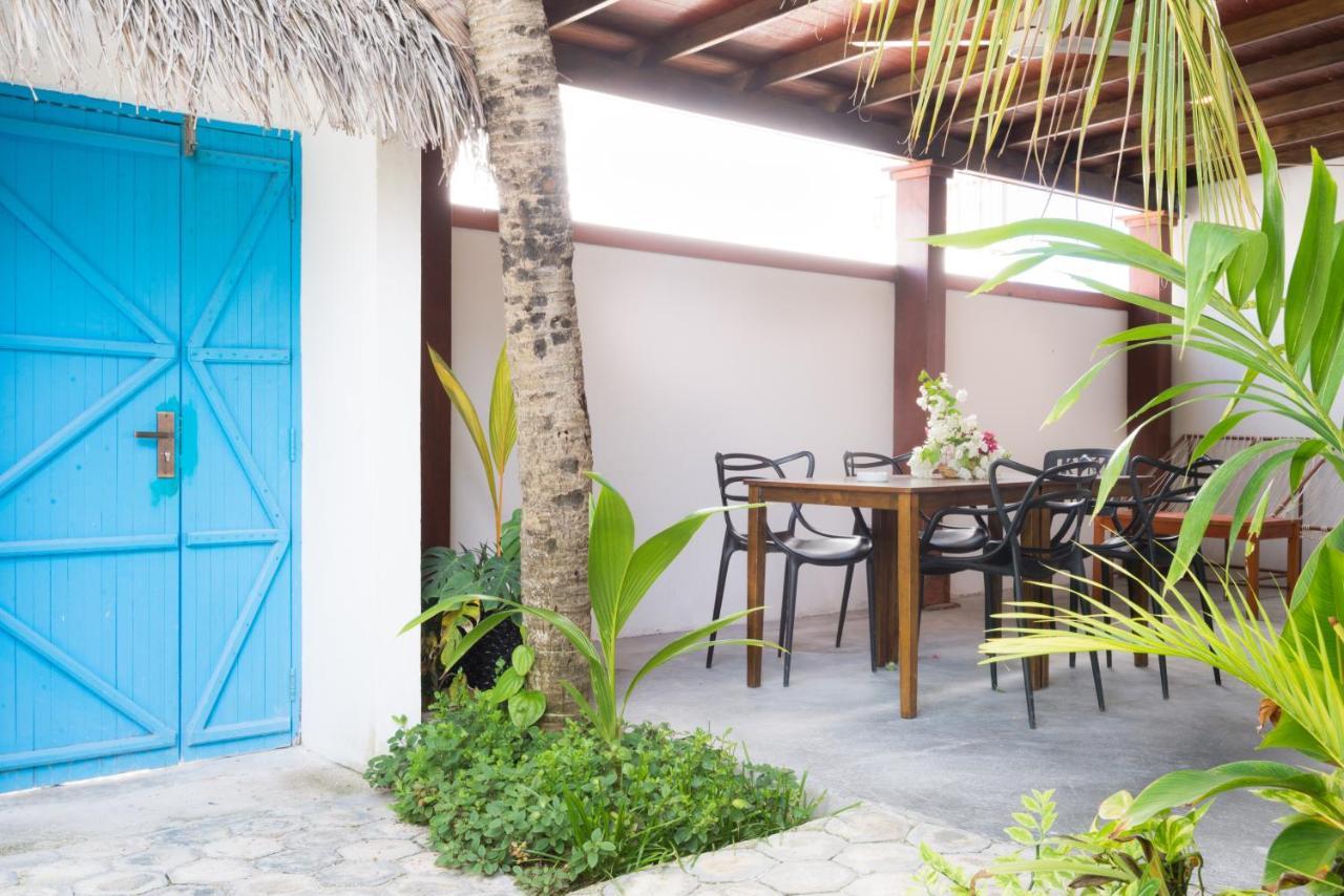 Отель Palm Gate Maldives Тулусду Экстерьер фото